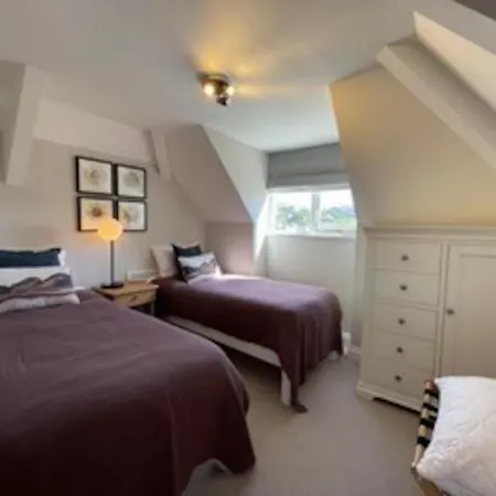 Holiday home Folly 1, Bay Holidays